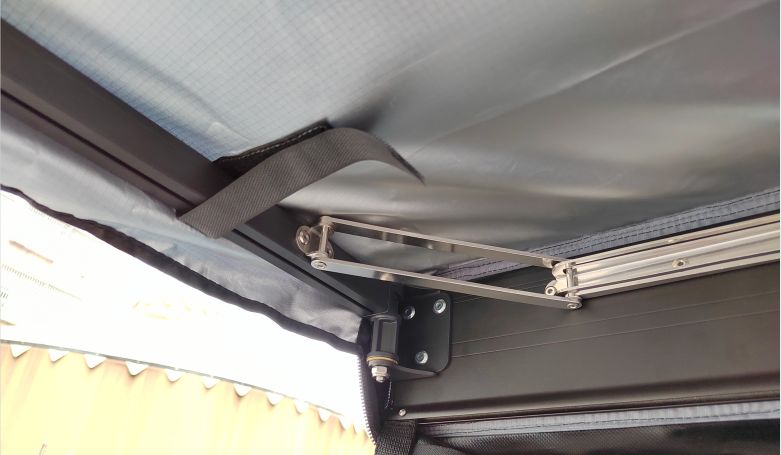 Shower Tent With Roof