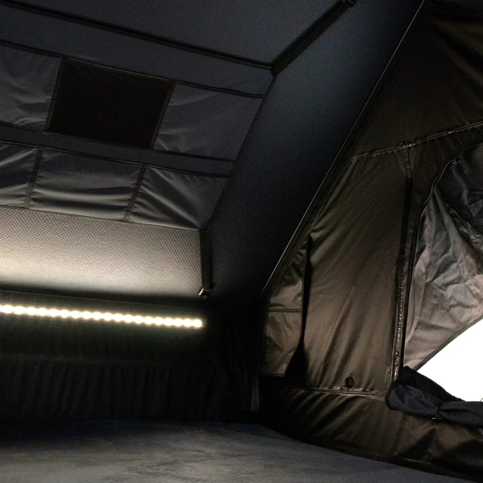 Bushwakka St19 3 Person Roof Top Tent – Awnings 4 U